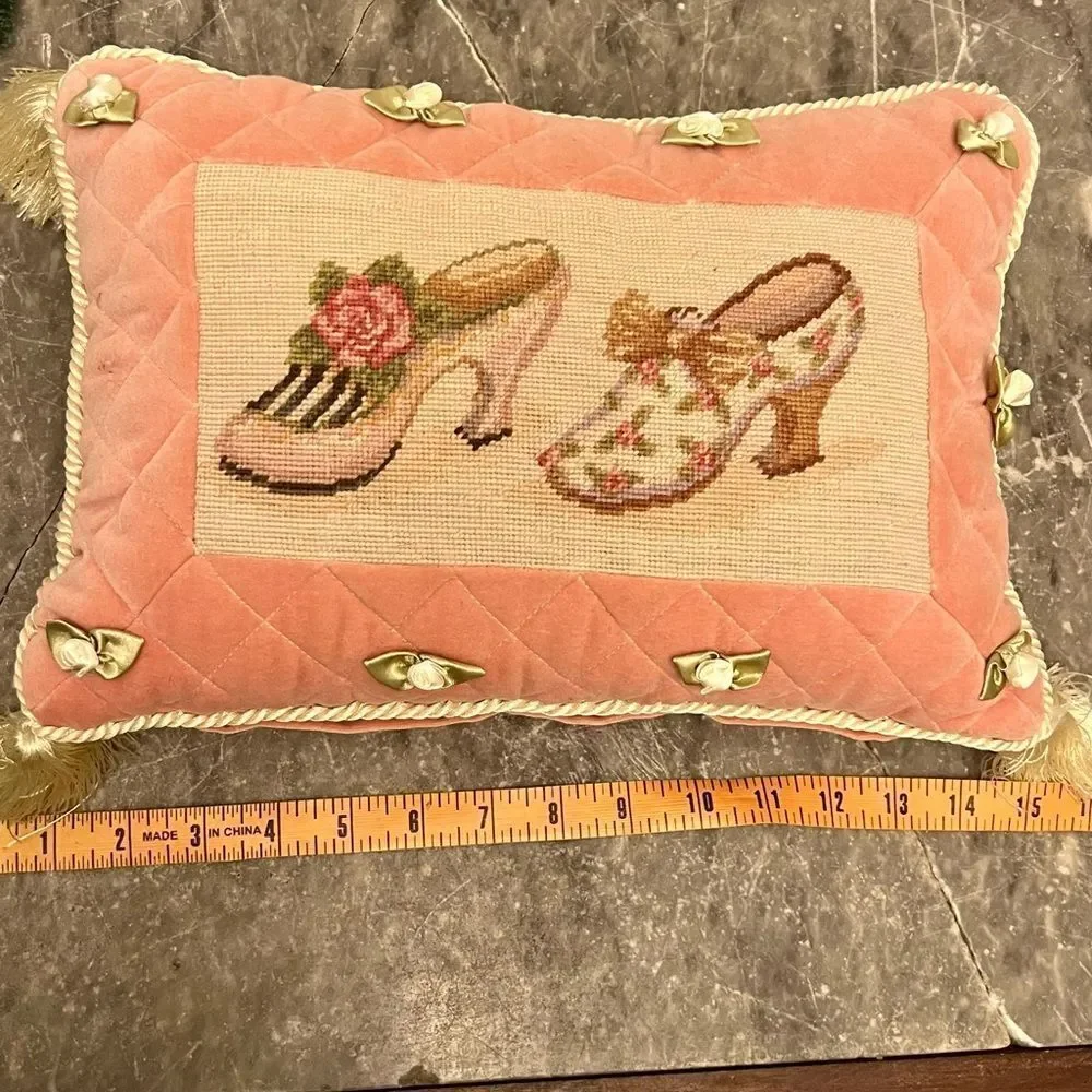 Vtg Handmade Embroidered Needle Point Tapestry Ruffle Tassel Rectangle Pillow